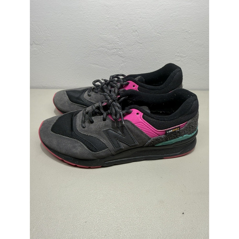 Women's Size 8.5 New Balance 997S Cordura Sneakers Black With Pink And Teal